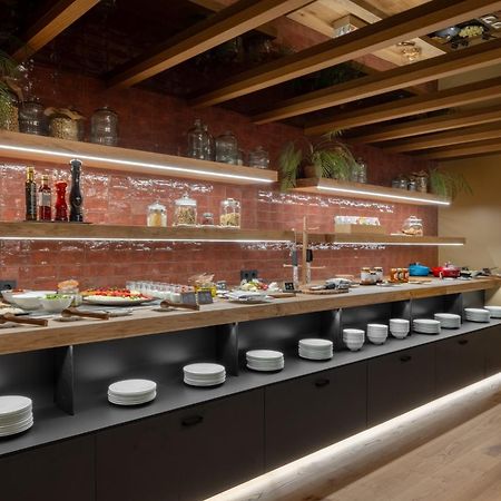 Hotel Sb Win 4 Sup Sant Feliu de Llobregat Eksteriør billede