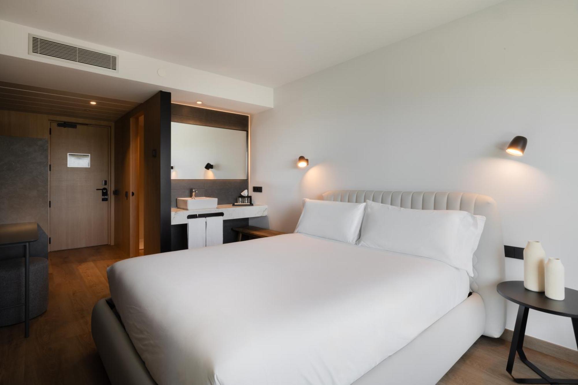 Hotel Sb Win 4 Sup Sant Feliu de Llobregat Eksteriør billede